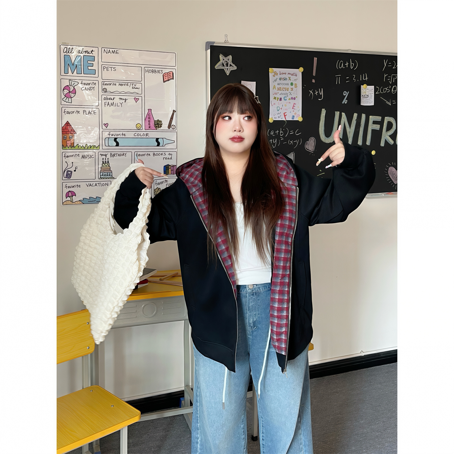 大码女装秋季花契200斤韩系复古格子撞色款空气层连帽卫衣4346-C