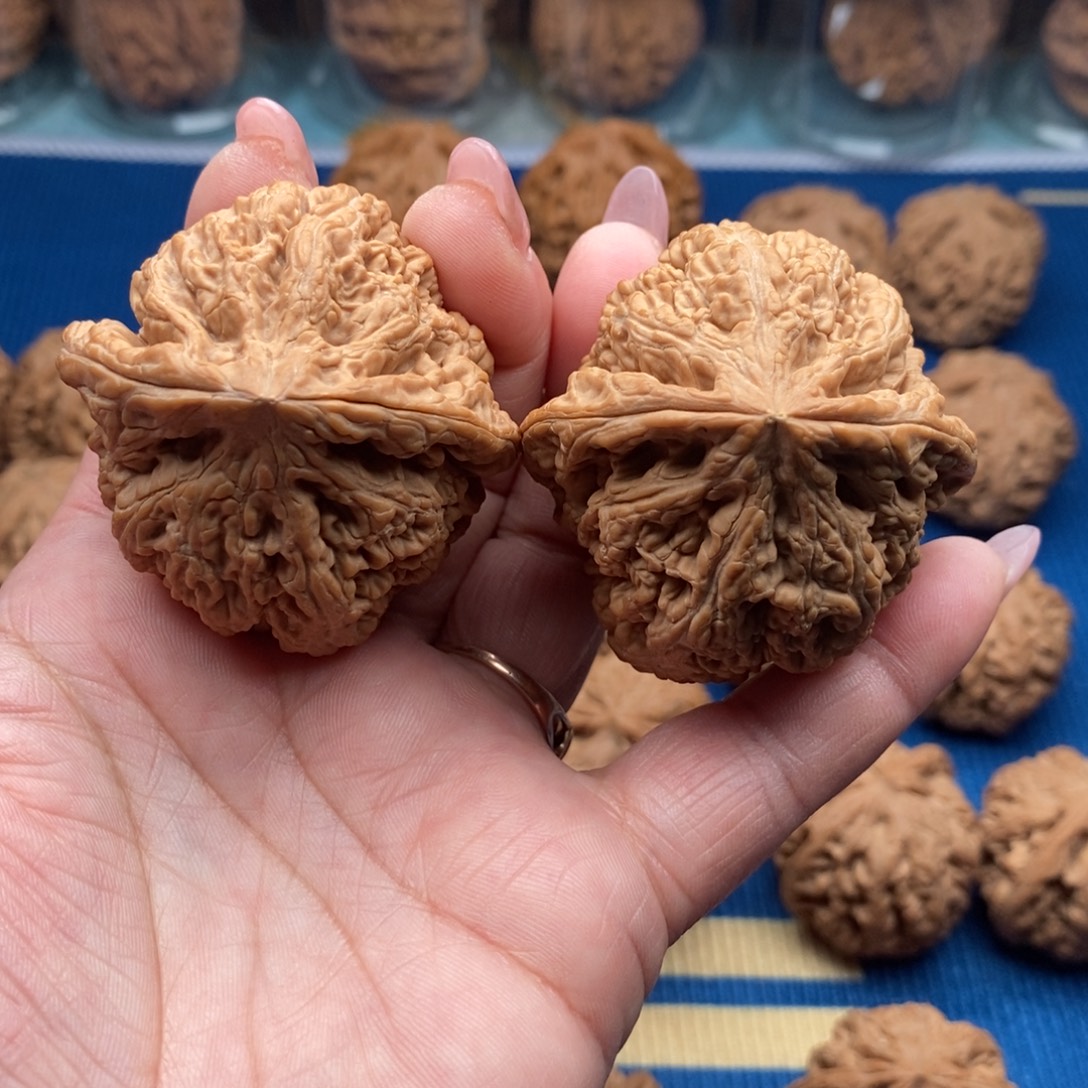 布***布文玩核桃把件粗筋46