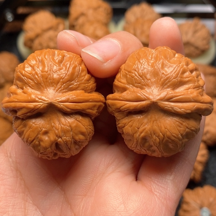 文玩核桃把件精品元宝37