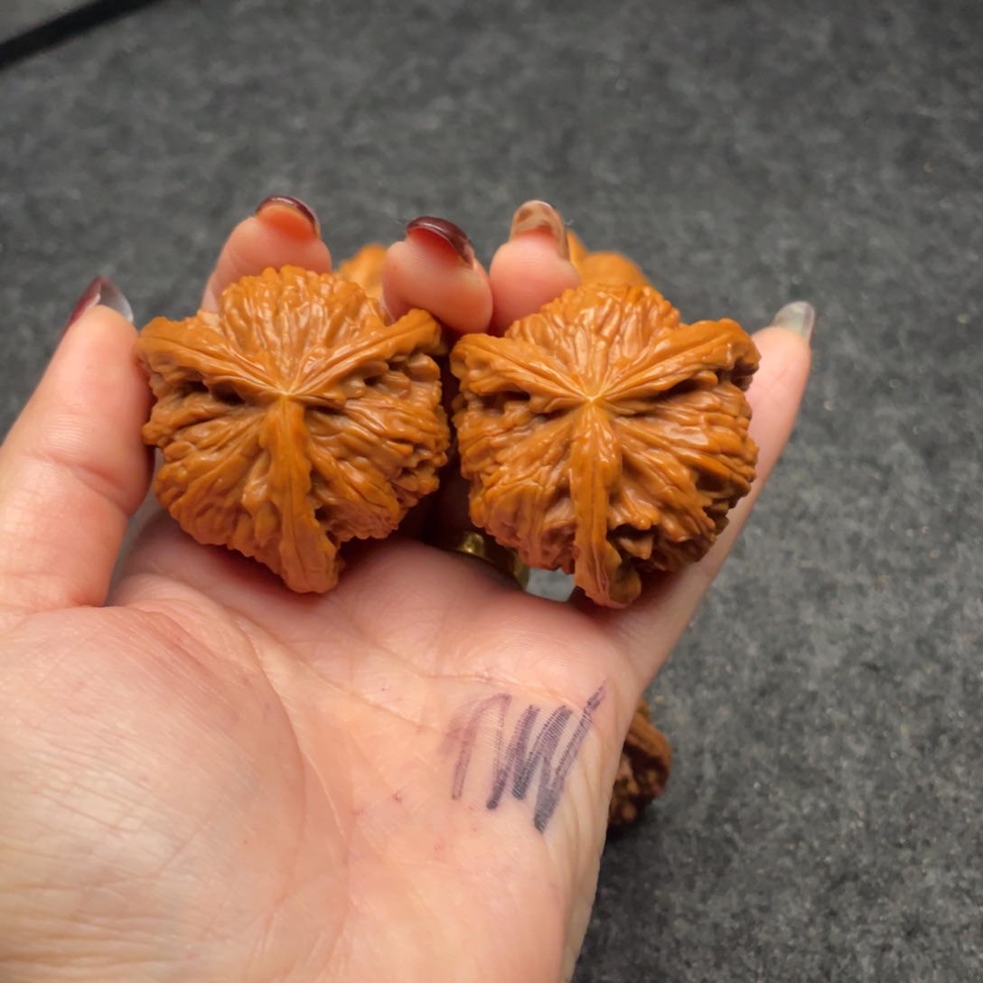 ᦗ***吊坠文玩核桃狮子头