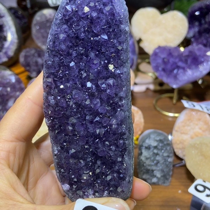 紫晶大型摆件（非配饰）未镶嵌