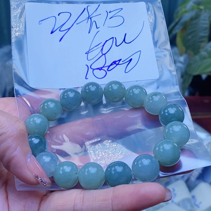 定制翡翠未镶嵌珠串