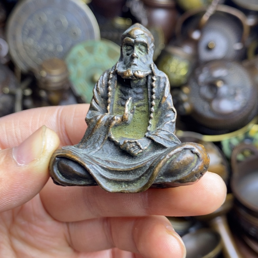 精美铜器，点击下单