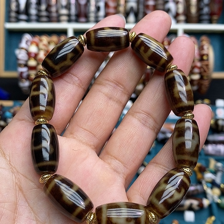 玛瑙/玉髓颈饰合金