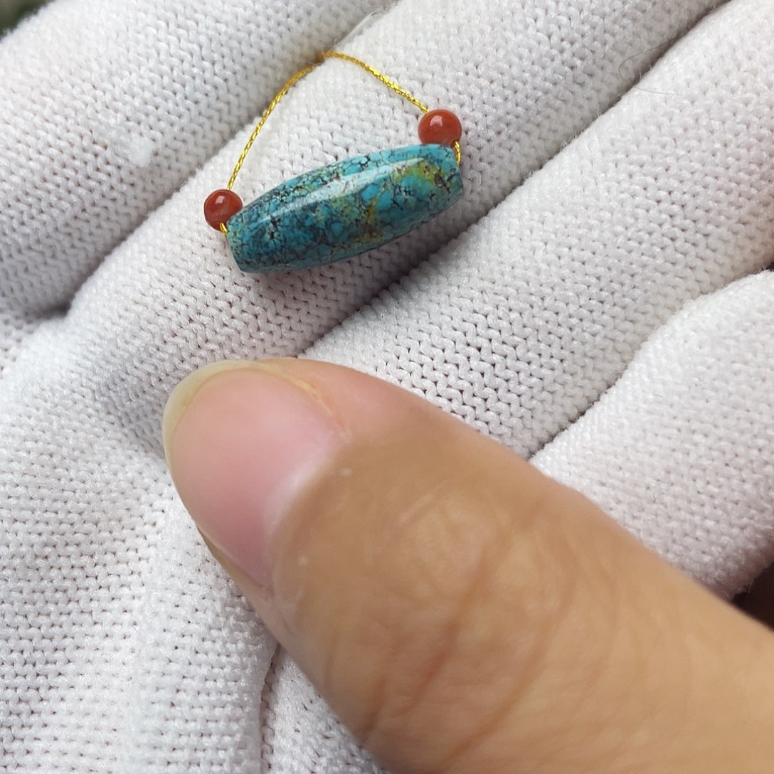 南红玛瑙未镶嵌珠宝奇石