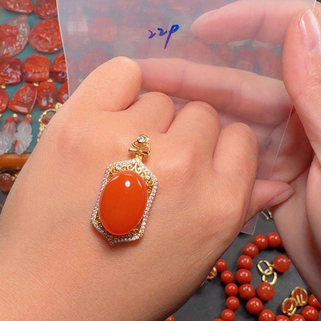 南红玛瑙保山南红柿子红银S925镶嵌