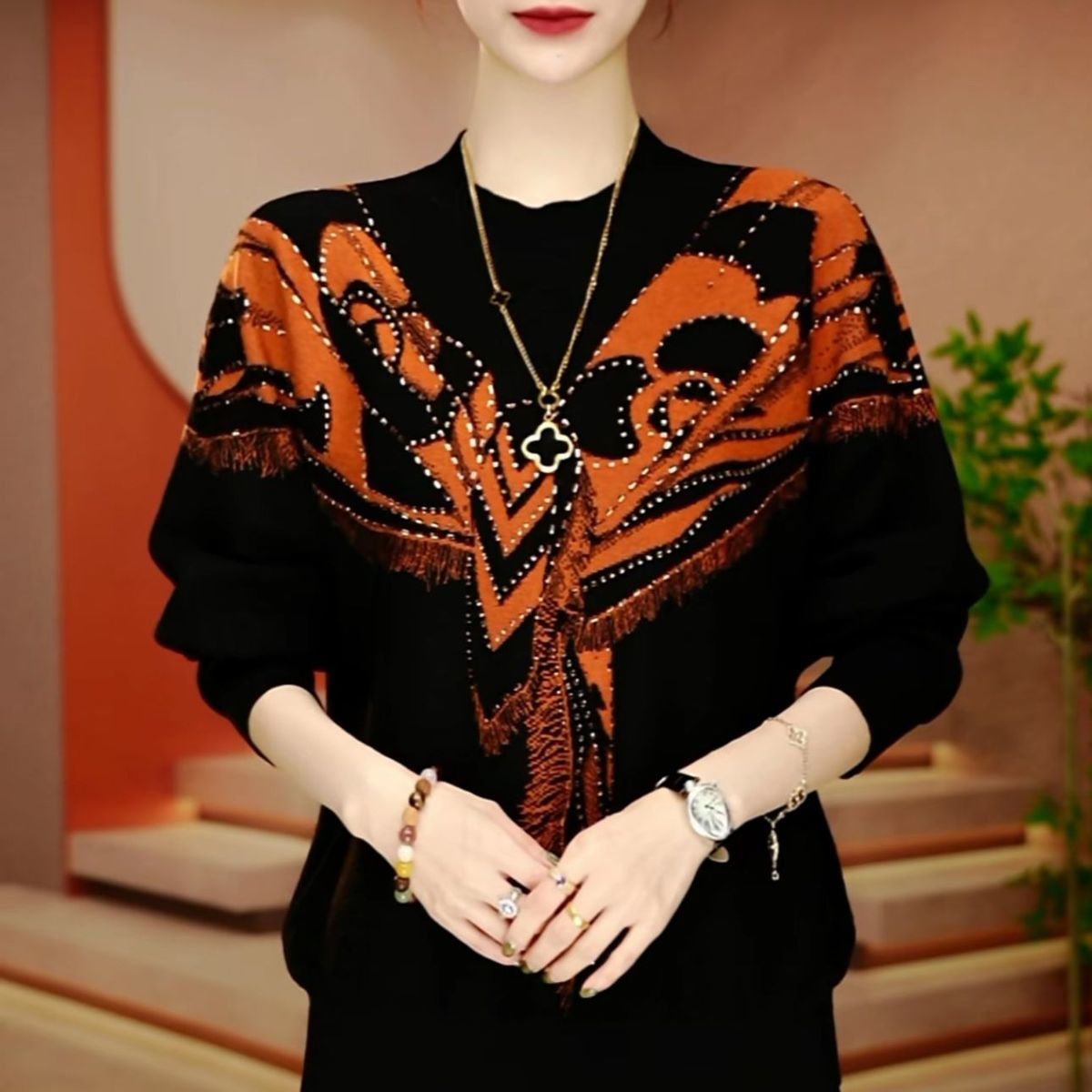 2025秋季新款提花烫钻妈妈针织衫洋气宽松遮肚显瘦长袖百搭毛衣女