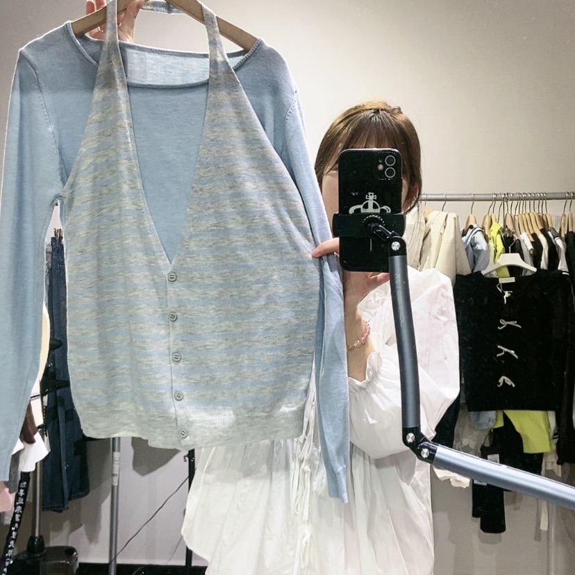 【闪购商品】浅蓝条纹