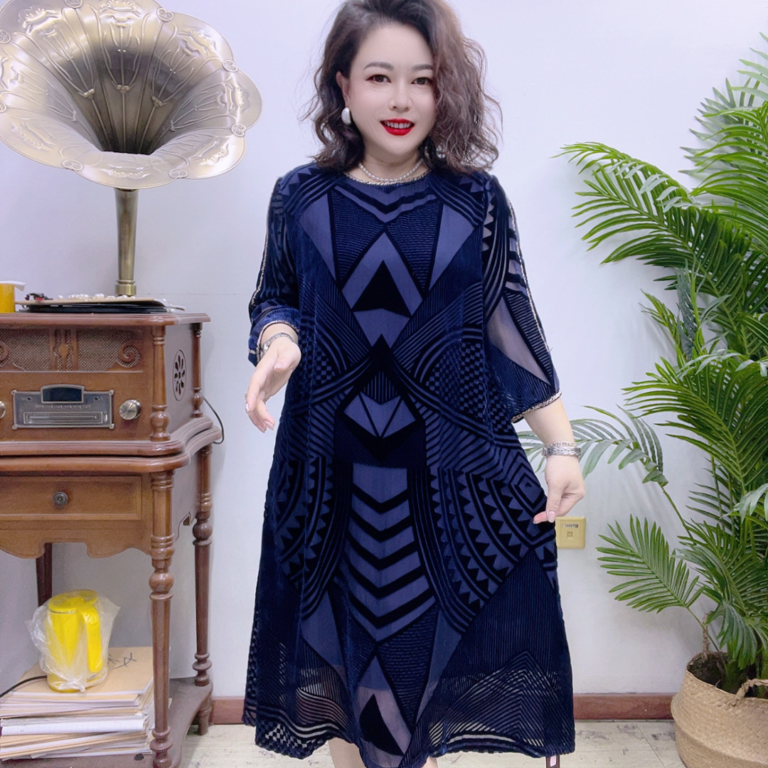 桑蚕丝春夏氛围感气质时尚休闲设计师显瘦连衣裙43A1796