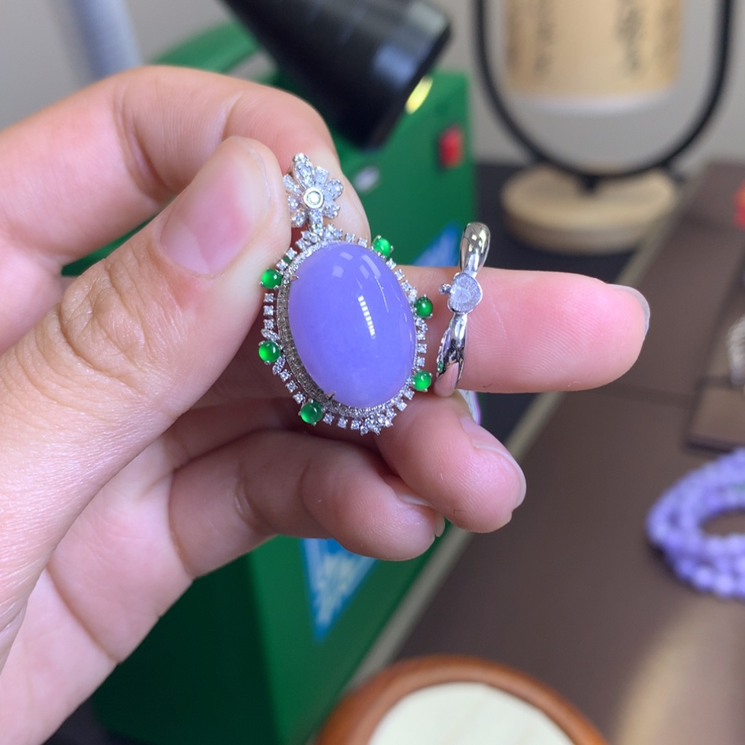 翡翠颈饰18K金镶嵌翡翠（两用款）