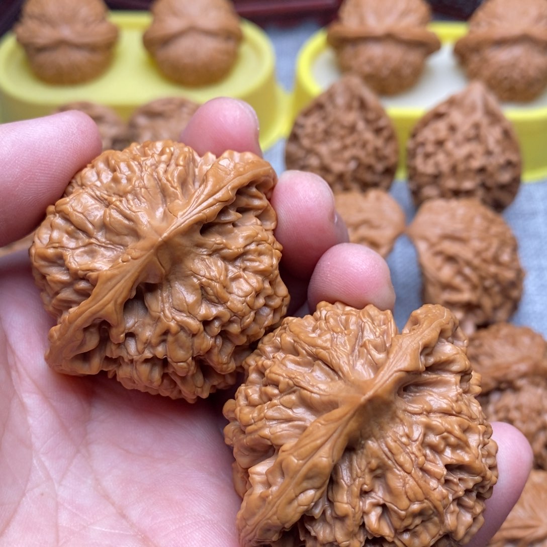 文玩核桃把件50全品麒麟纹官帽