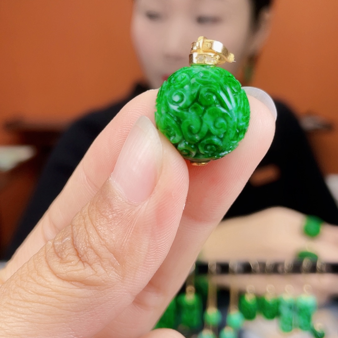 翡翠未镶嵌耳饰饰品