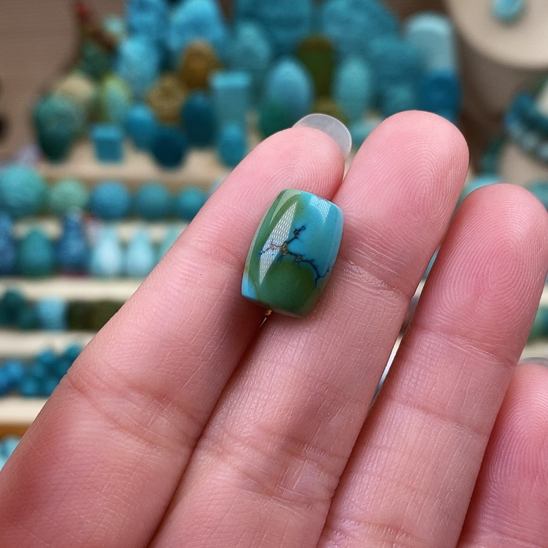 绿松石珠宝奇石未镶嵌