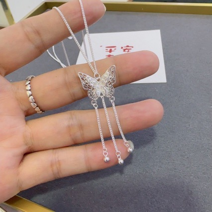 吊坠足银 老凤祥款式蝴蝶S990足银项链女轻奢镂空流苏素银新款