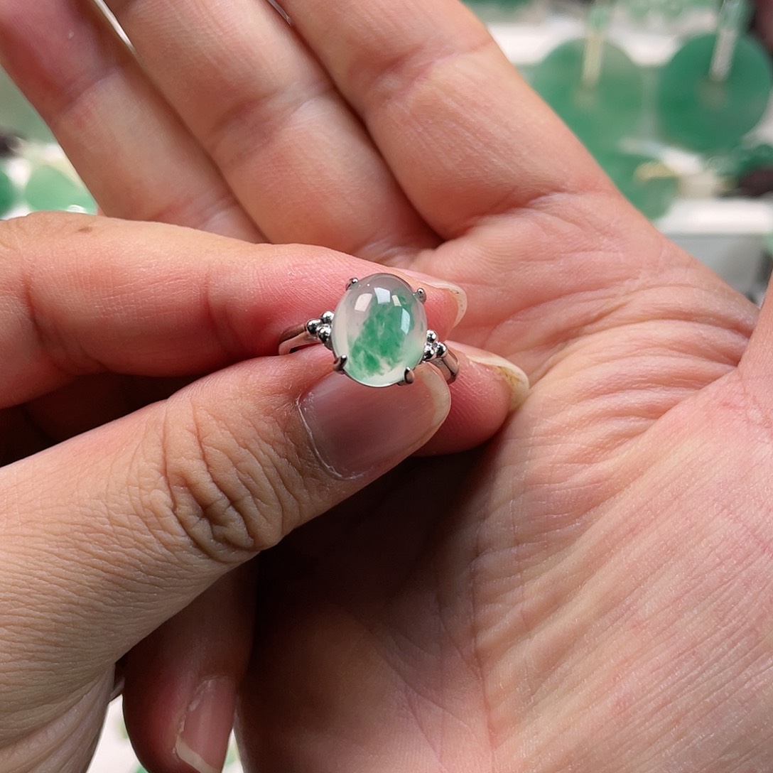 石英质玉戒指未镶嵌