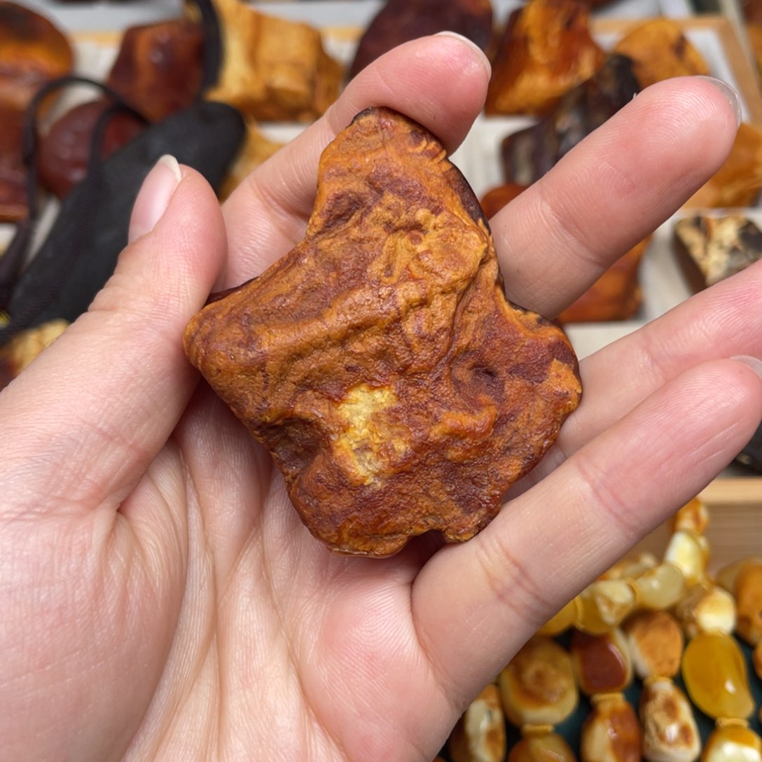 蜜蜡珠宝奇石未镶嵌