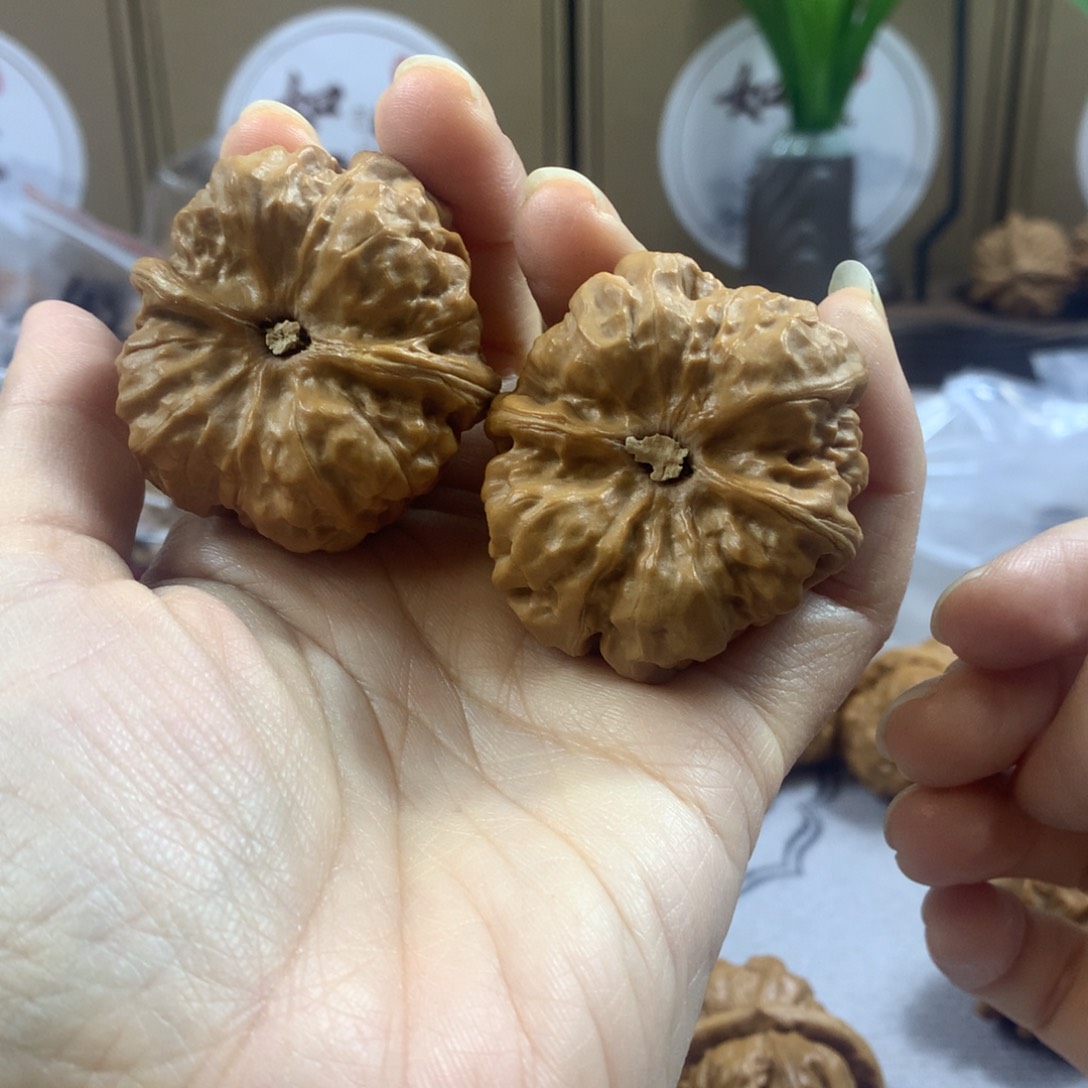 H*文玩核桃蛤蟆头41