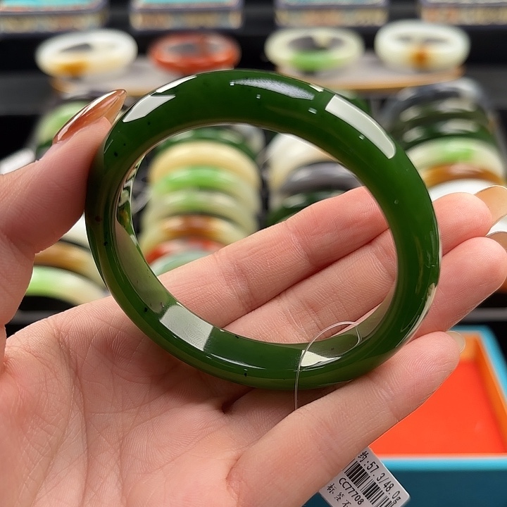 和田玉（糖玉）未镶嵌手镯特细底辣绿57.3
