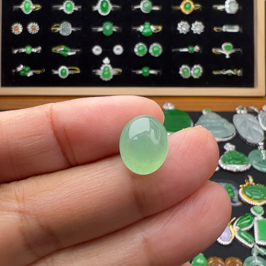 翡翠未镶嵌颈饰蛋11.8