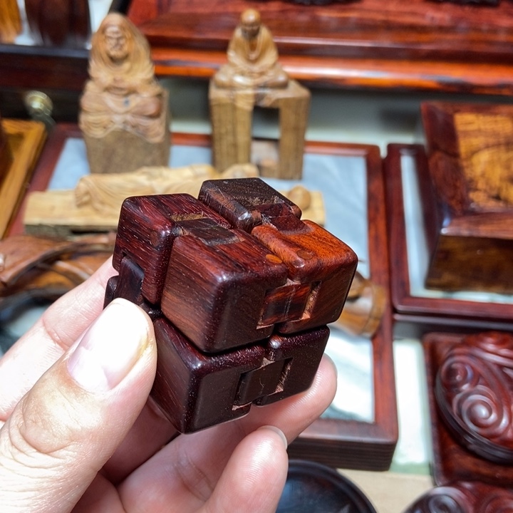 檀香紫檀（小叶紫檀）指尖魔方