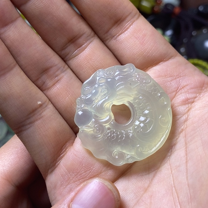 岫玉岫玉颈饰未镶嵌