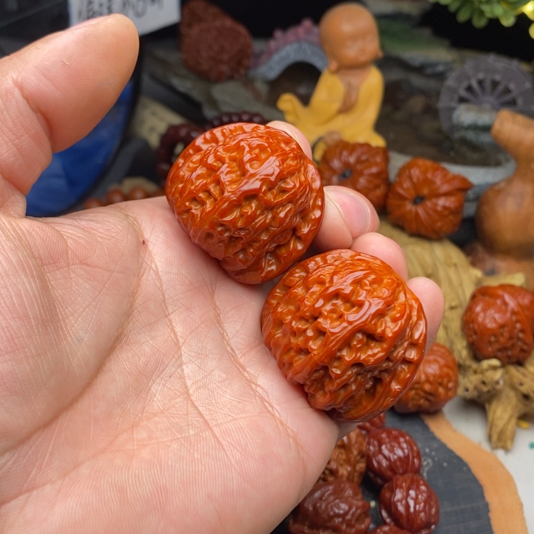 萌***生把件文玩核桃白狮子