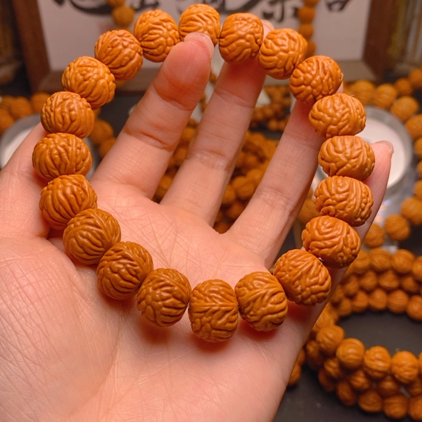 【闪购商品】桃核手串龙文桃核