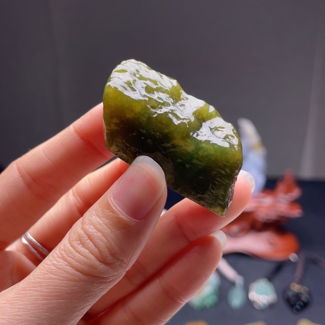 定制翡翠未镶嵌包工包料