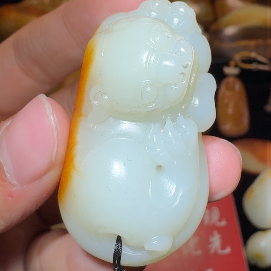 和田玉颈饰未镶嵌