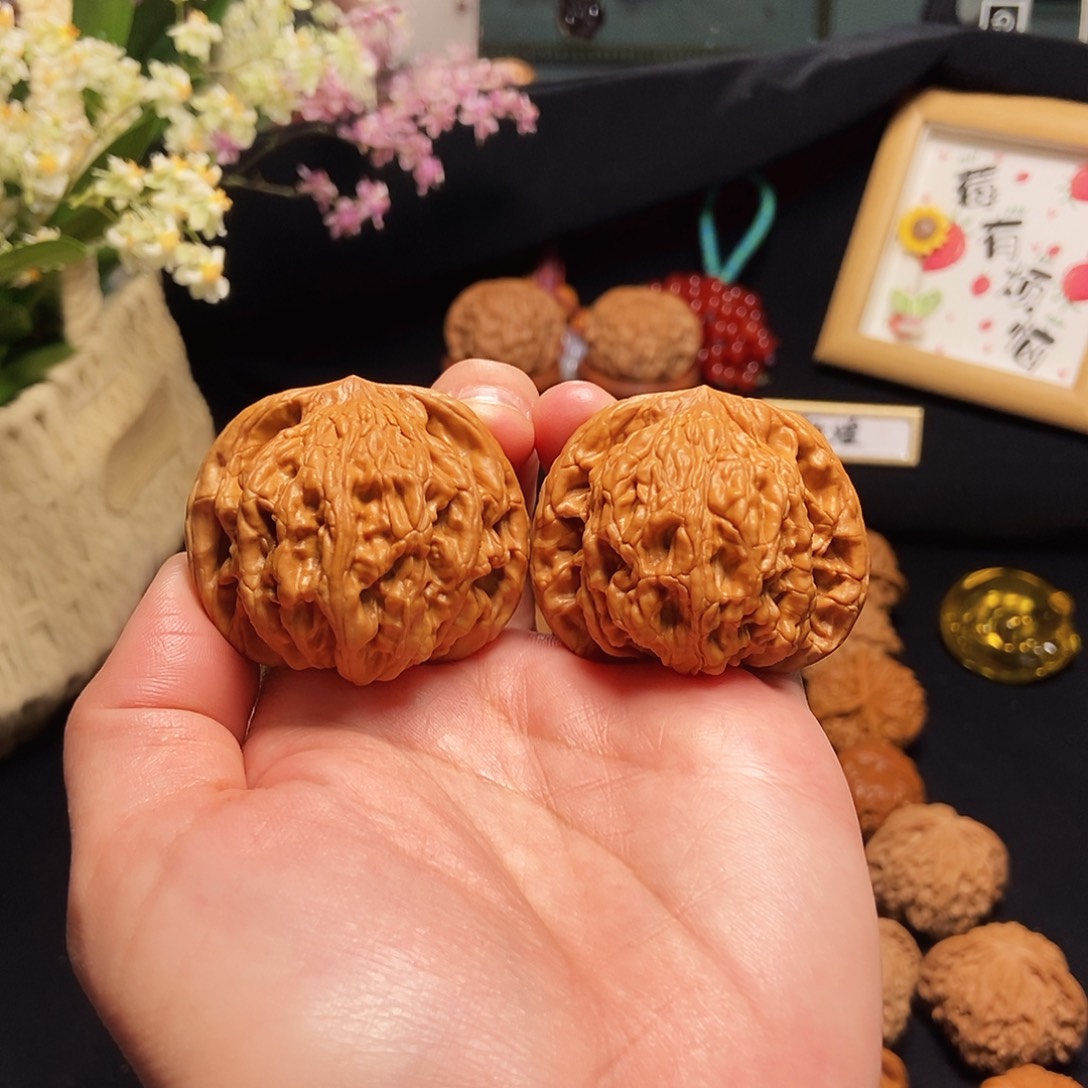 吊坠文玩核桃46粗筋虎