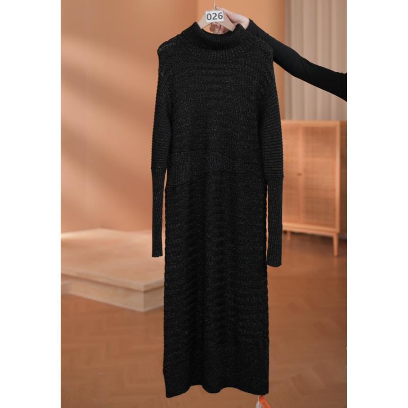 【026】黒色纯色针织连衣裙