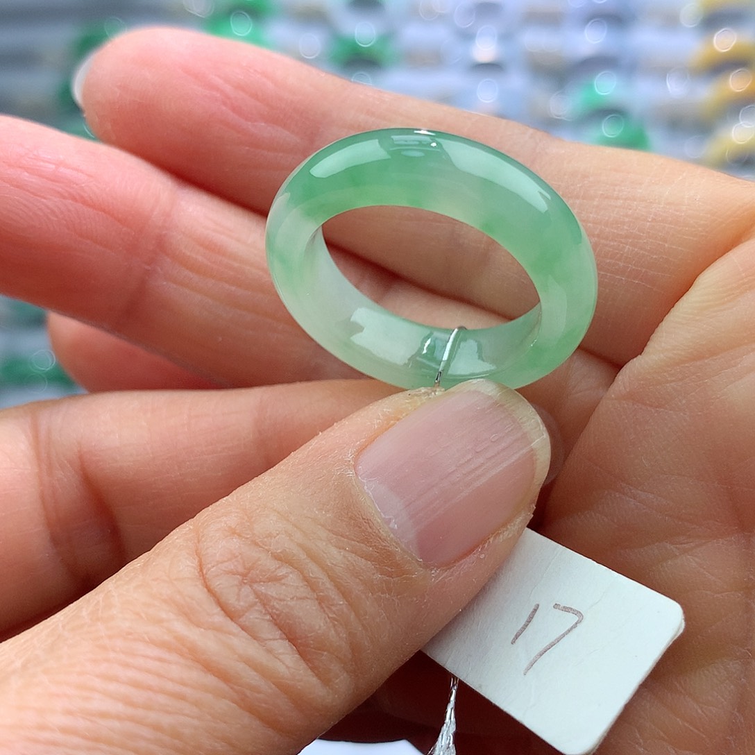 翡翠戒指未镶嵌17号