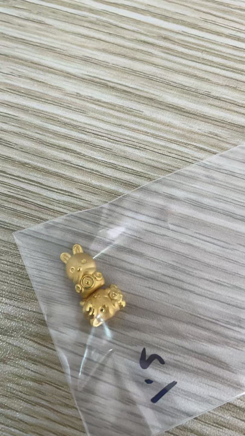 足金999   兔+马