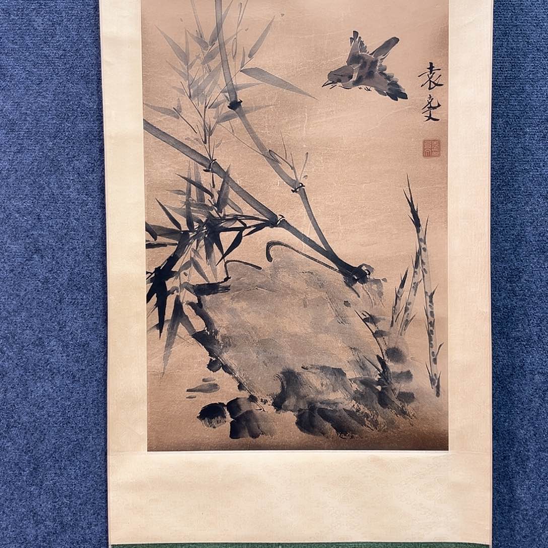 隔空相望不知道有