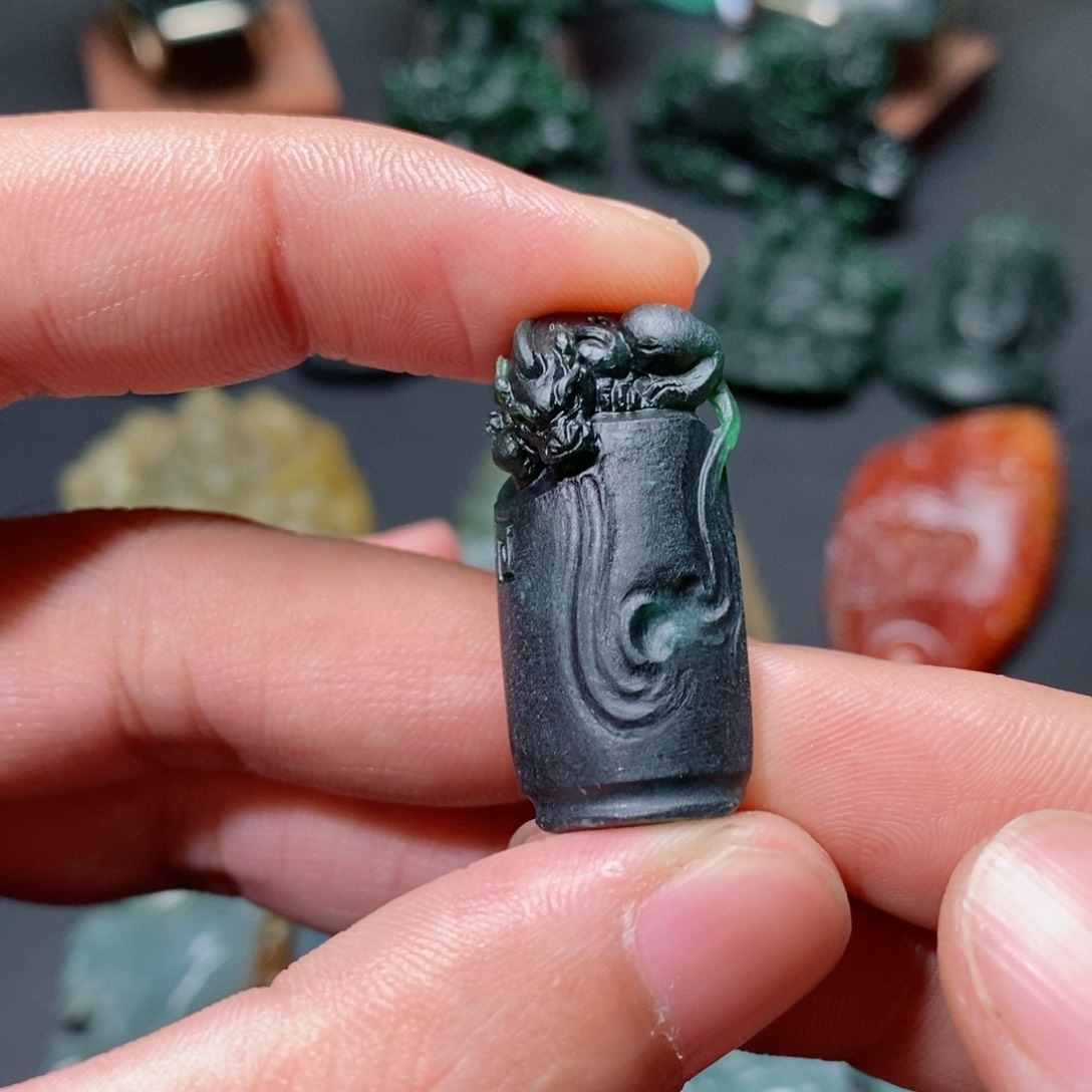 定制翡翠未镶嵌天然A货翡翠S