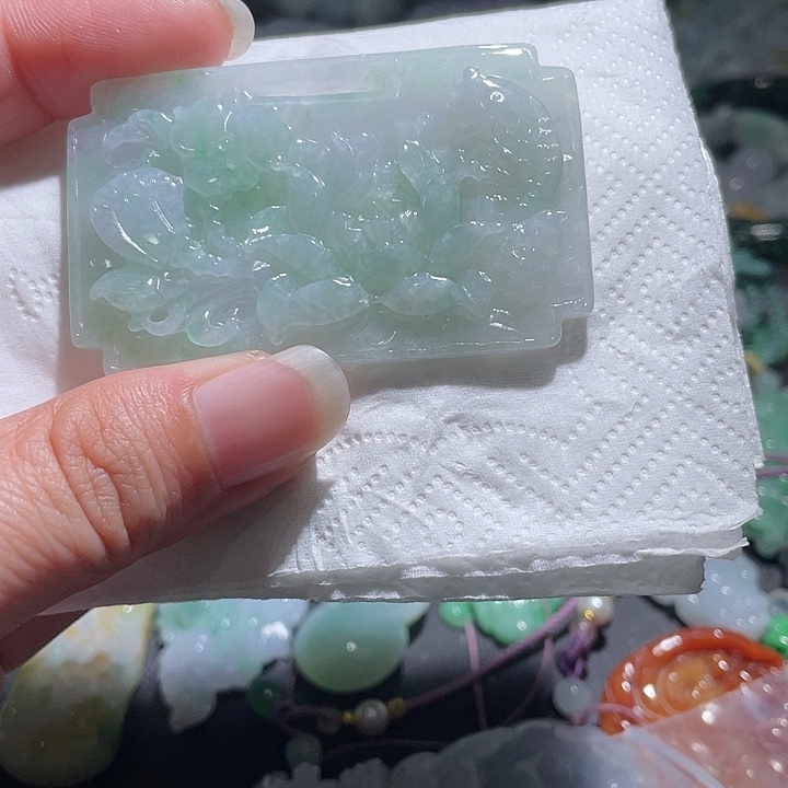 颈饰未镶嵌翡翠天