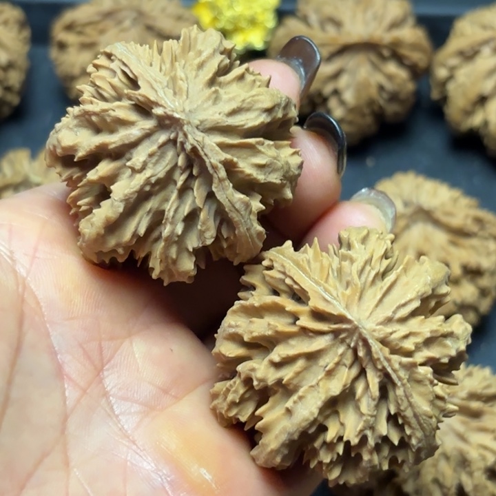 伪***装吊坠文玩核桃秦岭灯笼21