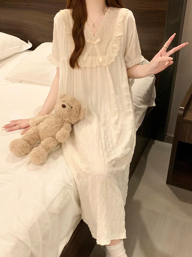 圆领薄款短袖性感有弹性夏季网红甜美蕾丝拼接睡裙