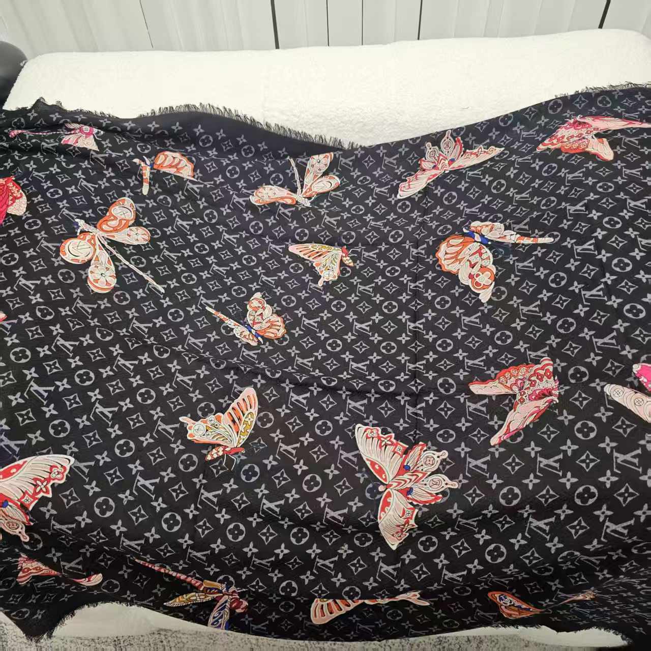 99新 LouisVuitton/路易威登 海囤J/LV/丝巾/my50678
