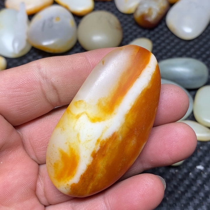 和田玉珠宝奇石未镶嵌