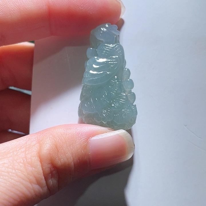 颈饰未镶嵌翡翠天