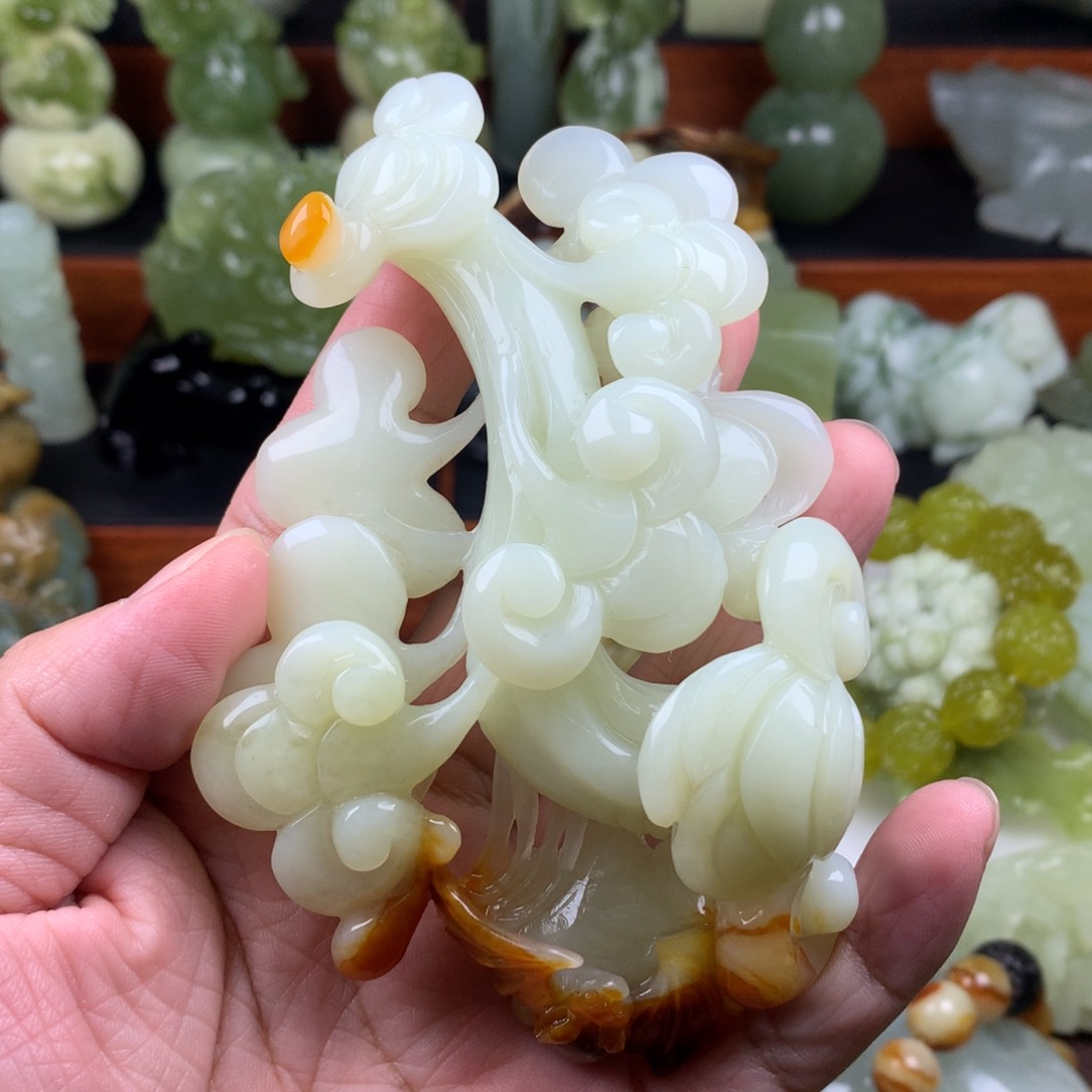 岫玉手把件未镶嵌