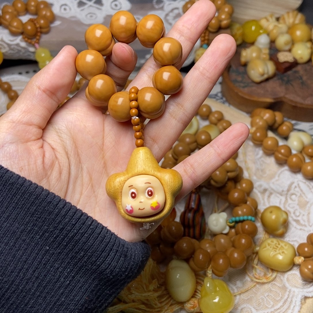 猴头核桃吊坠屁桃卡15