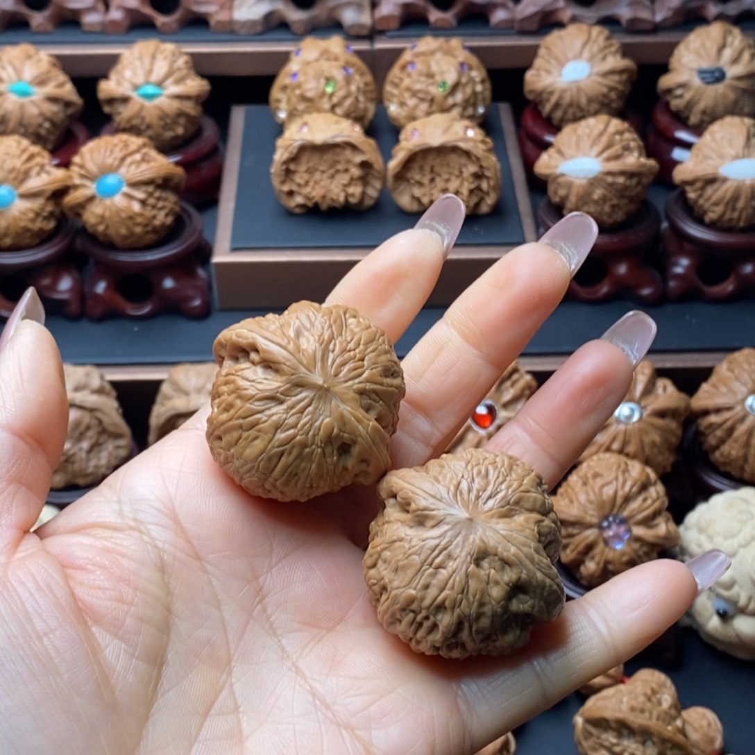 吊坠文玩核桃铁锤