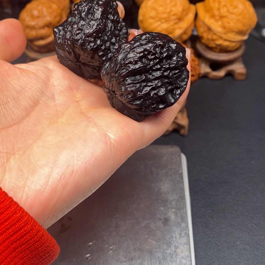 七***夜文玩核桃吊坠福利龙脊金蟾王