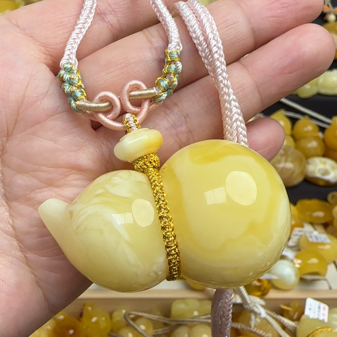 蜜蜡套链未镶嵌天然白花蜜蜡葫芦吊坠