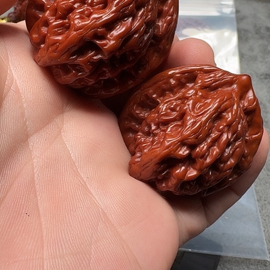 文玩核桃吊坠虎头019