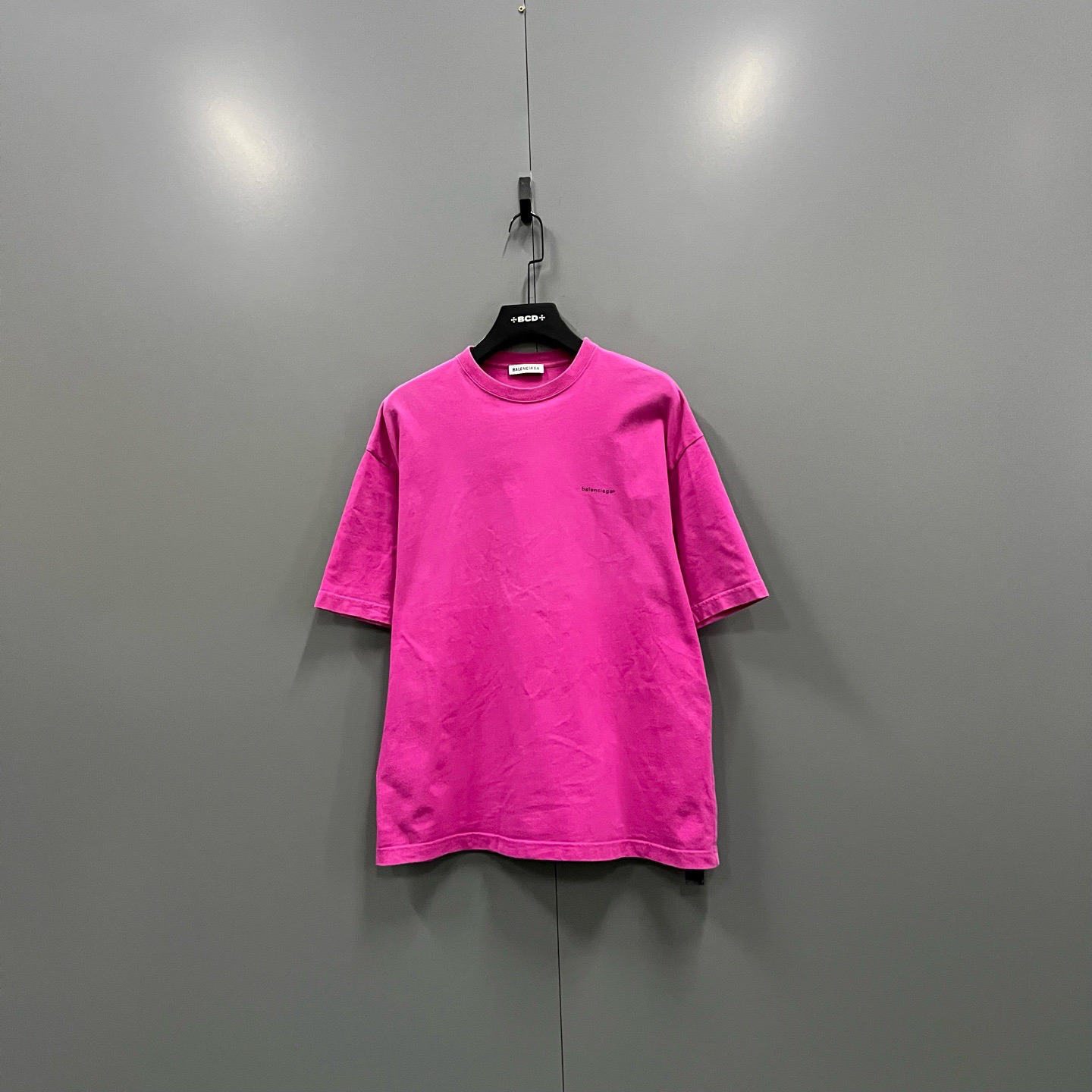 95新 Balenciaga/巴黎世家 (ll) 粉色小logo圆领短袖 M码/101670
