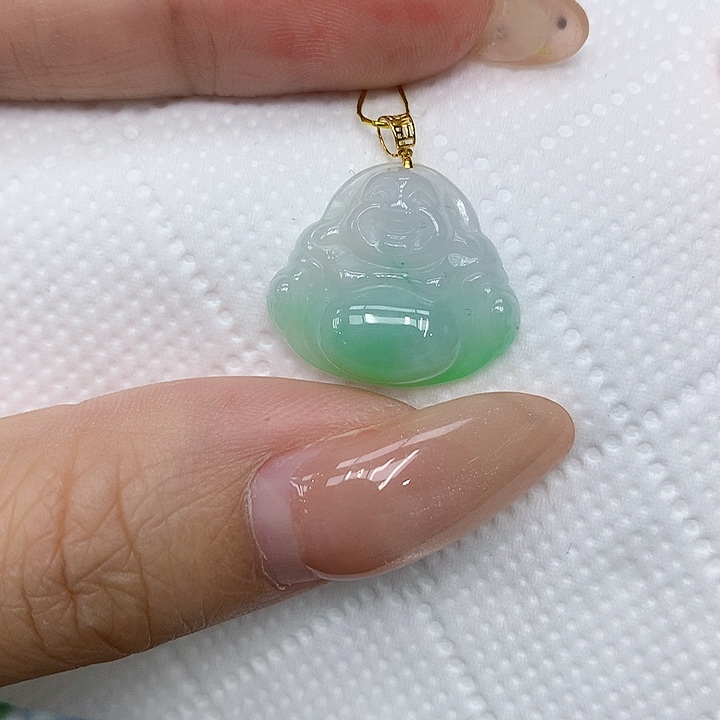 颈饰18K金镶嵌翡翠