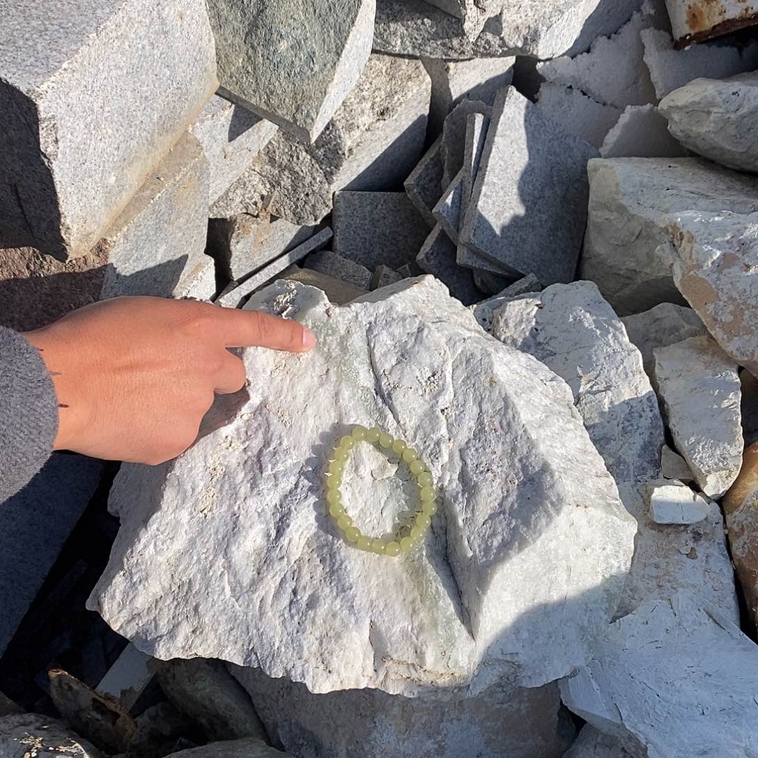 未镶嵌手链和田玉晴水手串